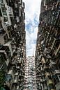 Woonblokken in centrum Hong Kong van Mickéle Godderis thumbnail