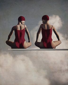 Twee vrouwen op een duikplatform