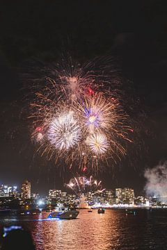New Year's Eve in Sydney: A City in Celebration Mode by Ken Tempelers