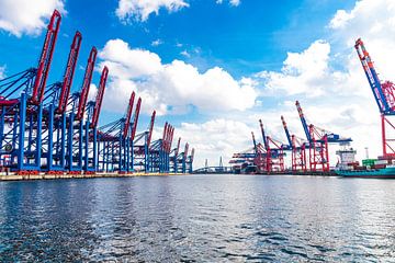 Hamburg Port Loading Cranes by Kim Phillip Brosien