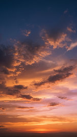 Un ciel de coucher de soleil flamboyant sur Markus Gann