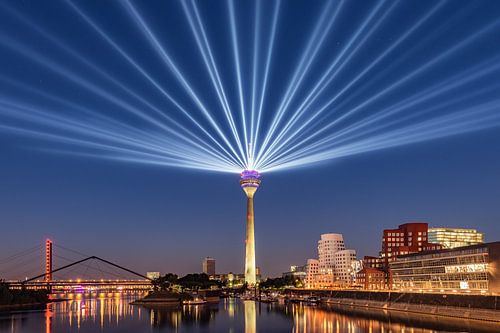 Rheinkomet® in Düsseldorf van Michael Valjak