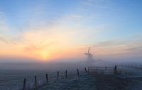 Foggy sunrise at mill Koningslaagte