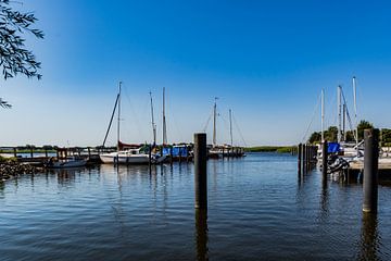 Zeilvakantie - Puddemin haven op het eiland Rügen van GH Foto & Artdesign