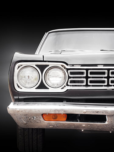 Amerikanischer Oldtimer Satellite 1968 Scheinwerfer und Kühlergrill