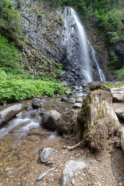 Waterfall by Yolanda Hubert-Raaphorst
