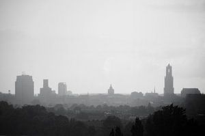 Skyline van Utrecht in de regen. sur Ramon Mosterd