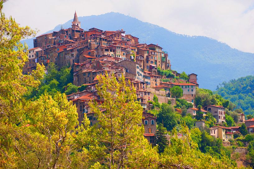 Italie (Italy) mountain village van Brian Morgan