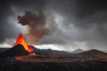 Vulkan im Geldingadalir-Tal von Martijn Smeets