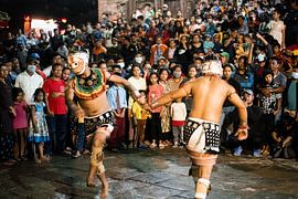 The dancers of Nepal by Yme Raafs