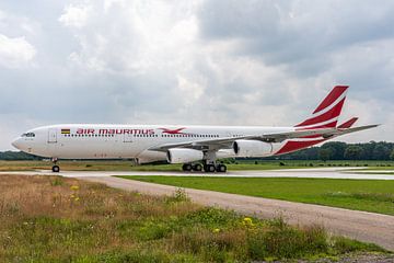 De laatste Airbus A340-300 van Air Mauritius is op 10 juli 2021 voor de allerlaatste keer geland. van Jaap van den Berg