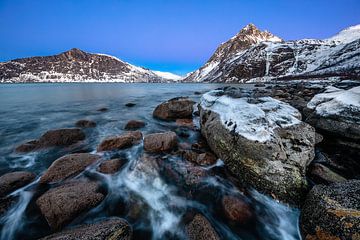 Bergen en gesteente op Senja (Noorwegen) van Martijn Smeets