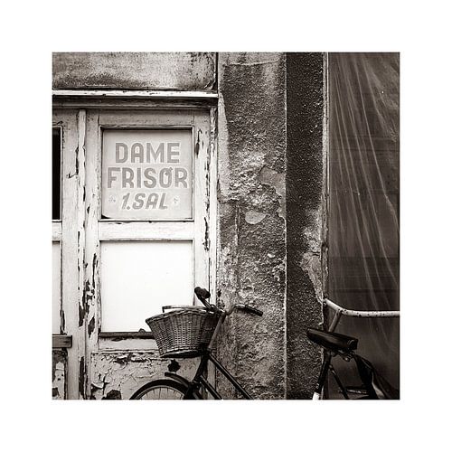 Ladies hairdresser first floor