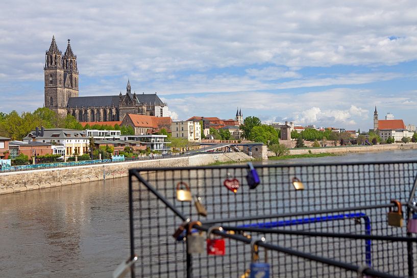 Magdeburg Cathedral seen from the lift bridge by t.ART