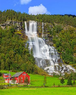 Waterval Tvindefossen van Henk Meijer Photography