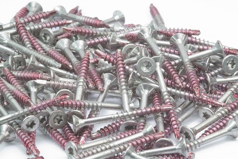 Screw by Ruben Post