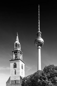 BERLIN Television Tower & St. Mary’s Church | Monochrome by Melanie Viola