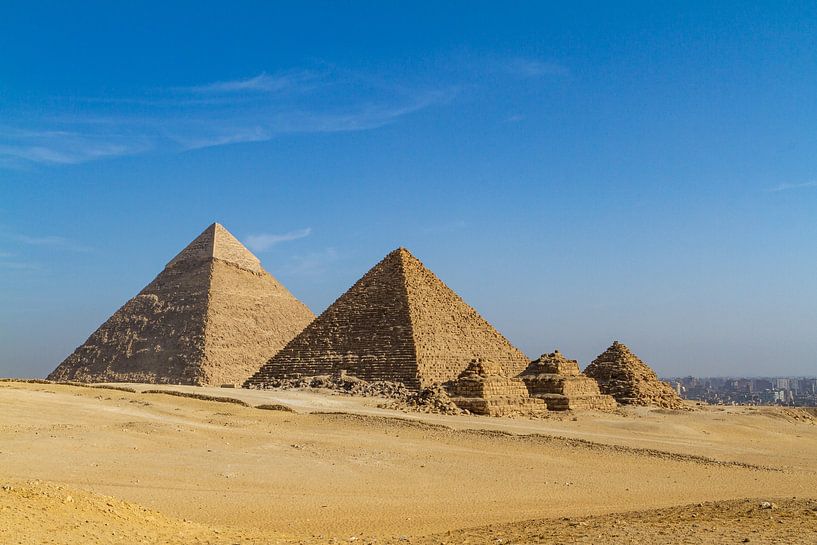Les Pyramides de Gizeh par Roland Brack