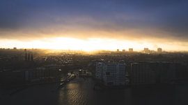 Blick über Amsterdam vom A'dam Lookout aus. von Bart Ros