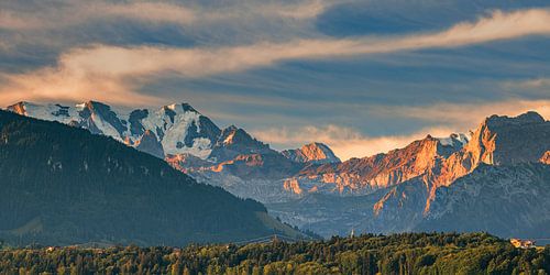 Zonsopkomst in het Berner Oberland