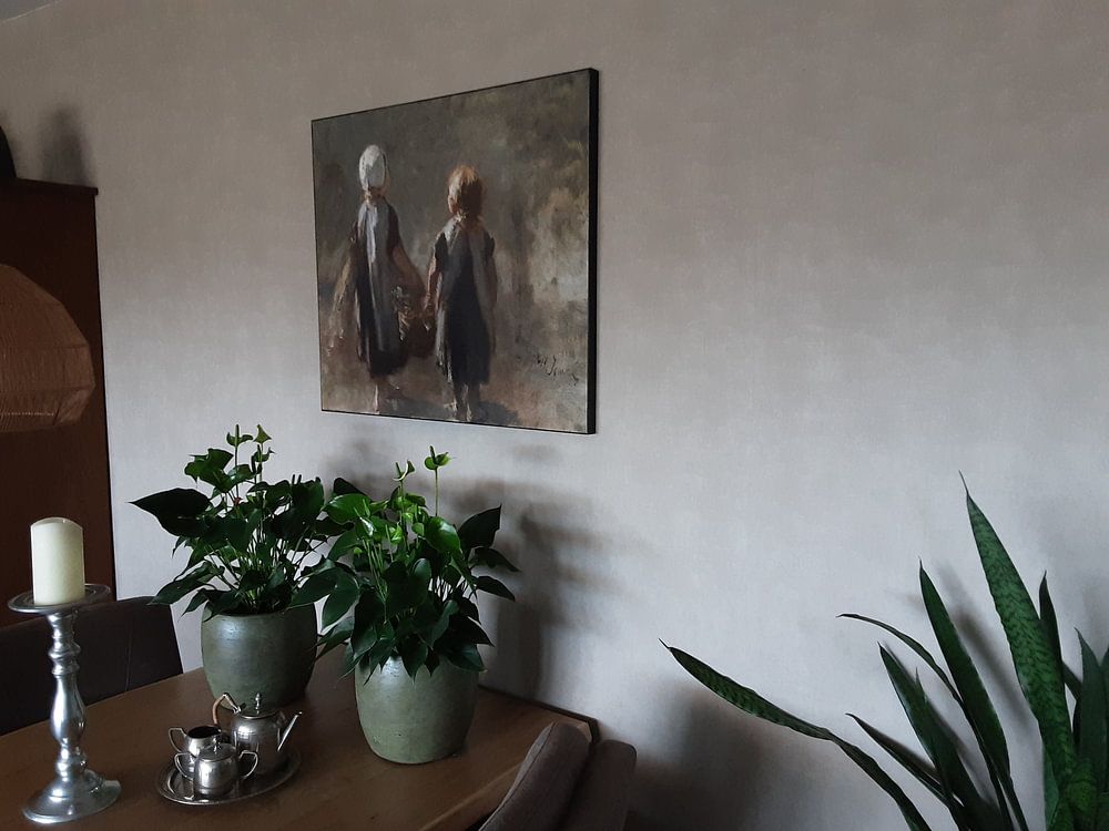 Two little girls carrying a basket - Jozef Israels 