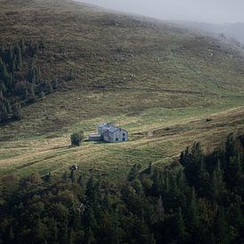Lonely mountain hut in the mountains by Studio Aspects