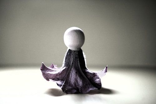 Beauty is in little things.