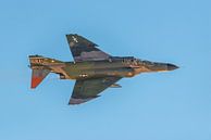 Flyby van McDonnell Douglas QF-4E Phantom II. van Jaap van den Berg thumbnail