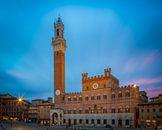 Palazzo Pubblico - Siena - long exposure van Teun Ruijters thumbnail
