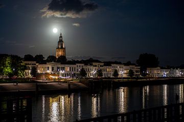 Skyline of Zutphen at full moon by Pascale Drent