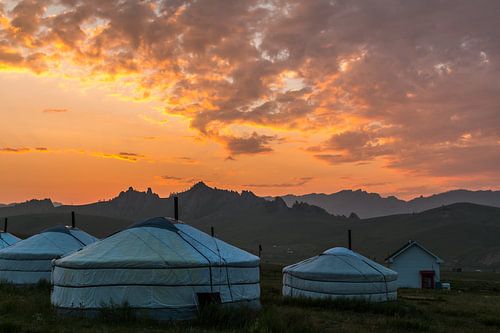 Gers op de Mongoolse hoogvlakte in Nationaal Park Nationaal Park Gorhi-Terelzj