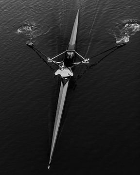 Rower in kayak by Yoni van Haarlem