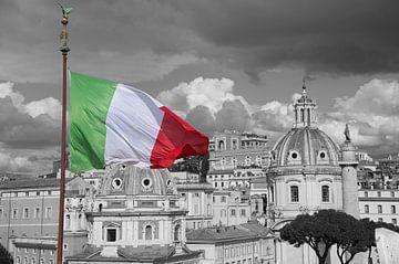 Italiaanse vlag in Rome (Italië) gefotografeerd van Mike Bos