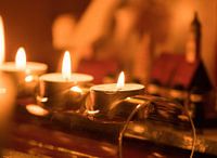 Gros plan sur des bougies de Noël à Iéna