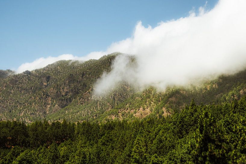 Mystical clouds over the mountains - natural scenery La Palma by NZME Photography