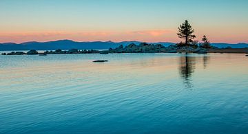 Sonnenaufgang Lake Tahoe. von Marja Spiering