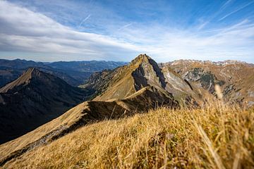 Höfats view from the south side by Leo Schindzielorz