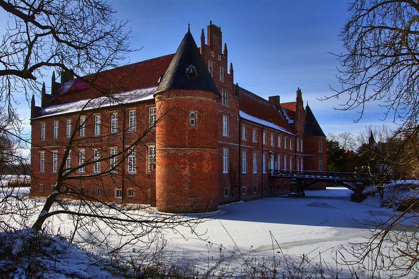 Herten dans la neige par Edgar Schermaul