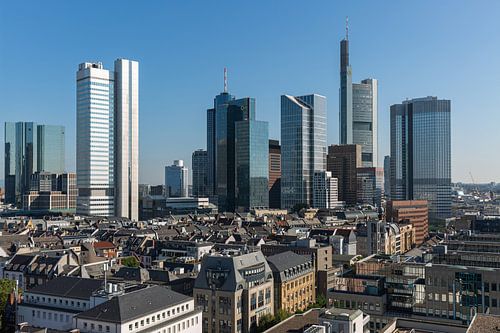 De skyline van Frankfurt in Duitsland