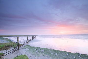 Zonsopgang over de Eems Dollard bij de Punt van Reide (1) van Gerben van Dijk