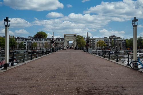 Magere brug Amsterdam