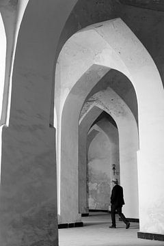 Mir i Arab Madrasa in Bukhara van Marit Lindberg