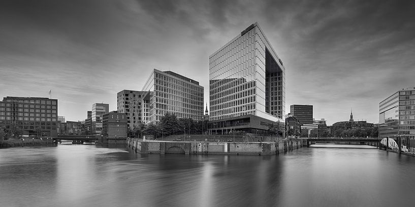 Hamburg in Schwarzweiß von Rolf Schnepp