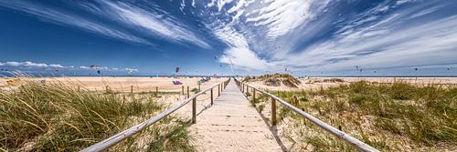 Zon, strand en zee bij Tarifa in Spanje