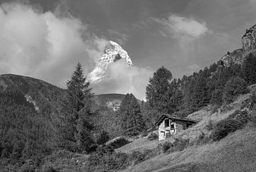 Barn with Matterhorn by Menno Boermans