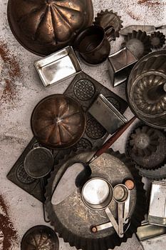 Forgotten kitchen utensils – a dark still life