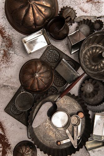 Forgotten kitchen utensils – a dark still life