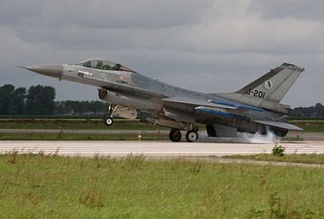 F16 Fighting Falcon Straaljager van Nico van Remmerden