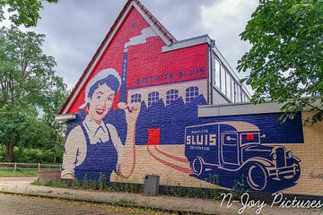 Murals Sluiswijk Hanzestad Deventer. van N-Joy Pictures