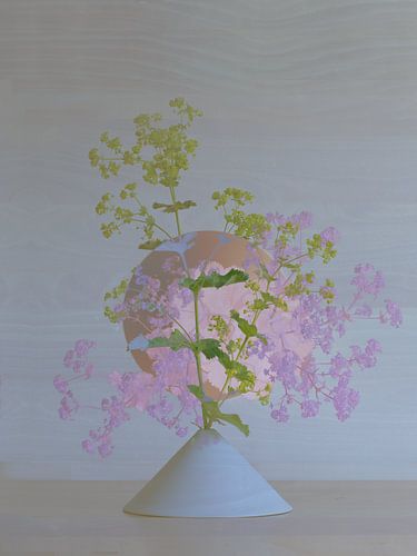 vase with flowers